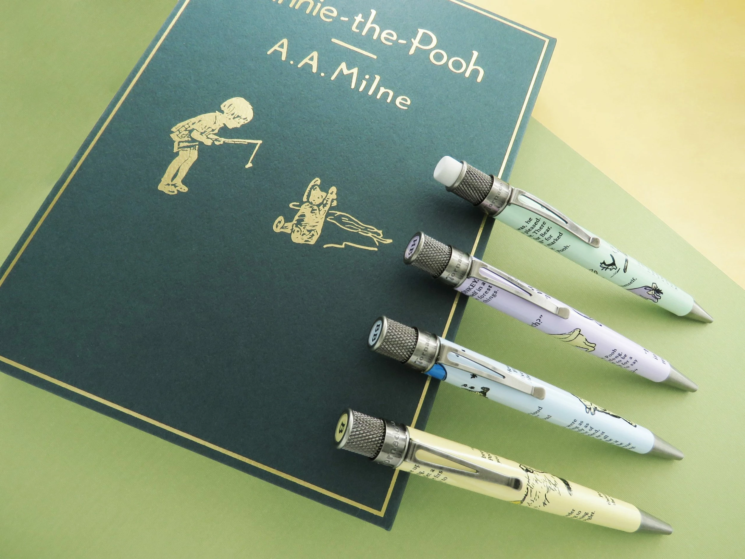 Retro 51 Limited Edition A.A. Milne Winnie-The-Pooh Pen Collection 8 Retro 51 Limited Edition A.A. Milne Winnie-The-Pooh Pen Collection - Image 6